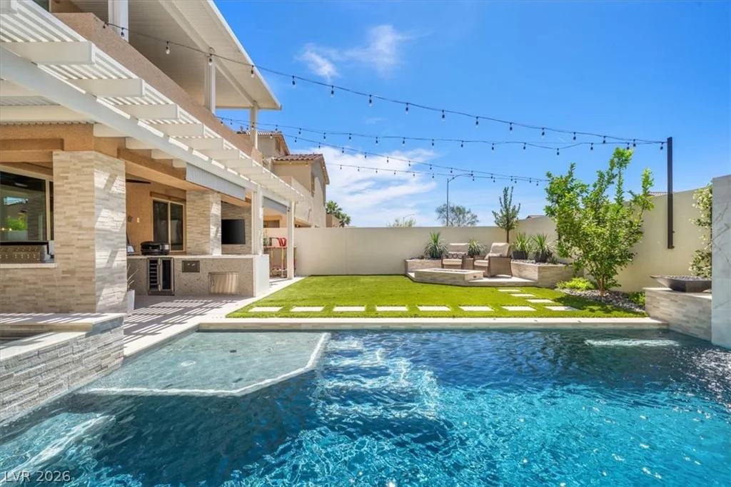 5633 LOWELL CLIFF, North Las Vegas, NV 89081