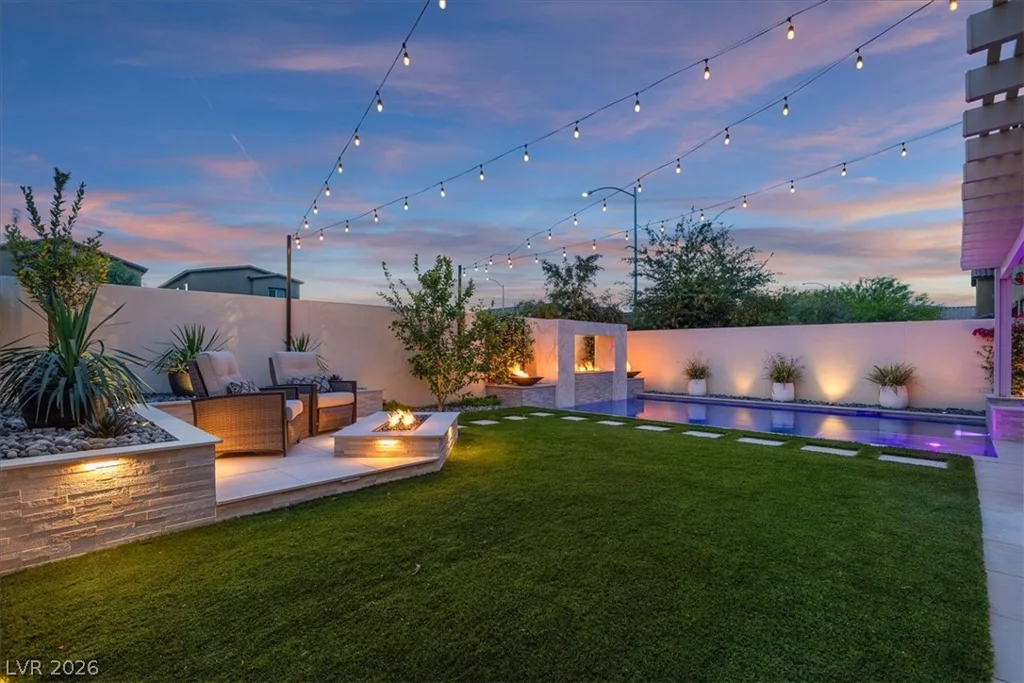 5633 LOWELL CLIFF, North Las Vegas, NV 89081
