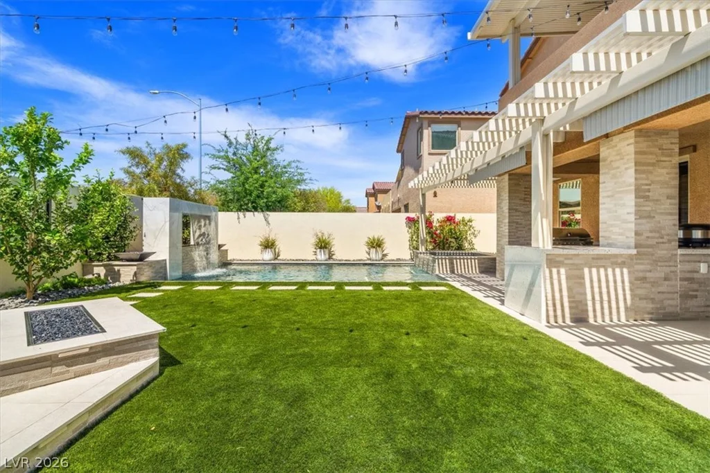 5633 LOWELL CLIFF, North Las Vegas, NV 89081