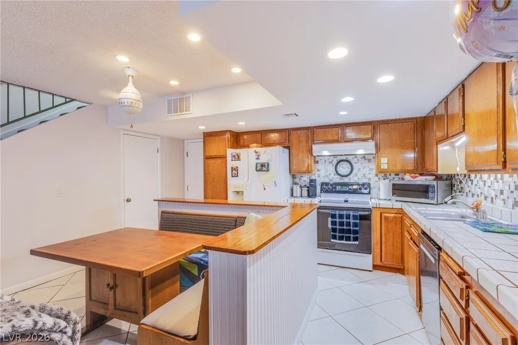 5468 Maryland, Las Vegas, NV 89119