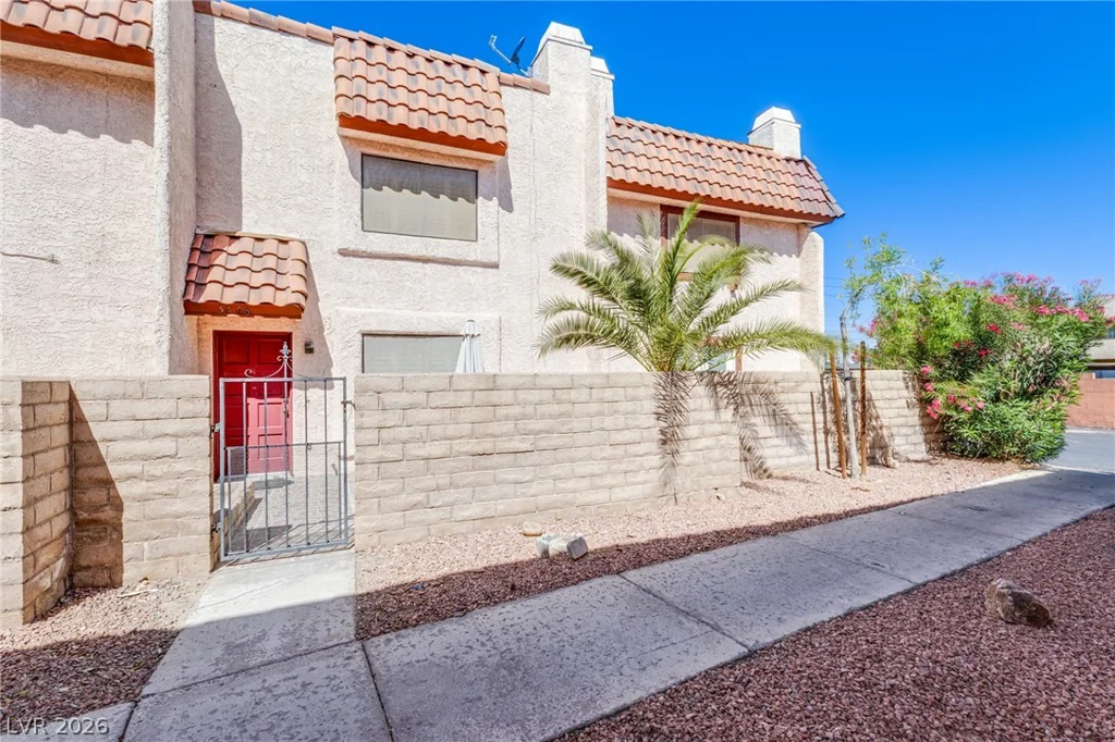 5468 Maryland, Las Vegas, NV 89119