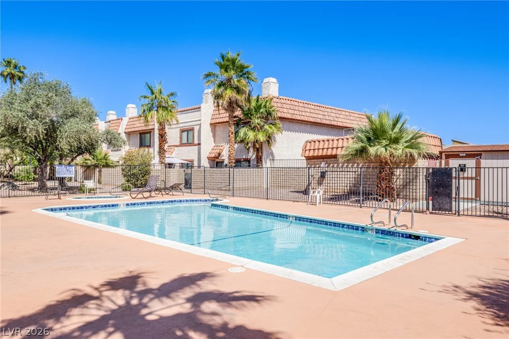 5468 Maryland, Las Vegas, NV 89119