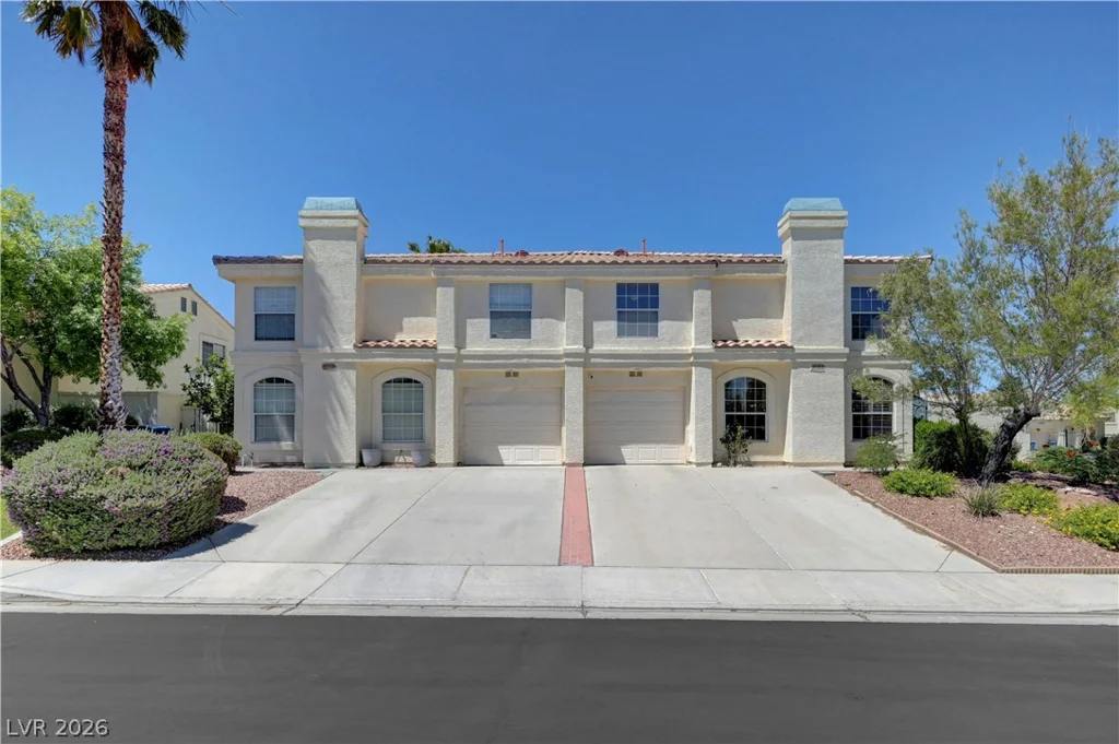 8012 Lisa Dawn, Las Vegas, NV 89147