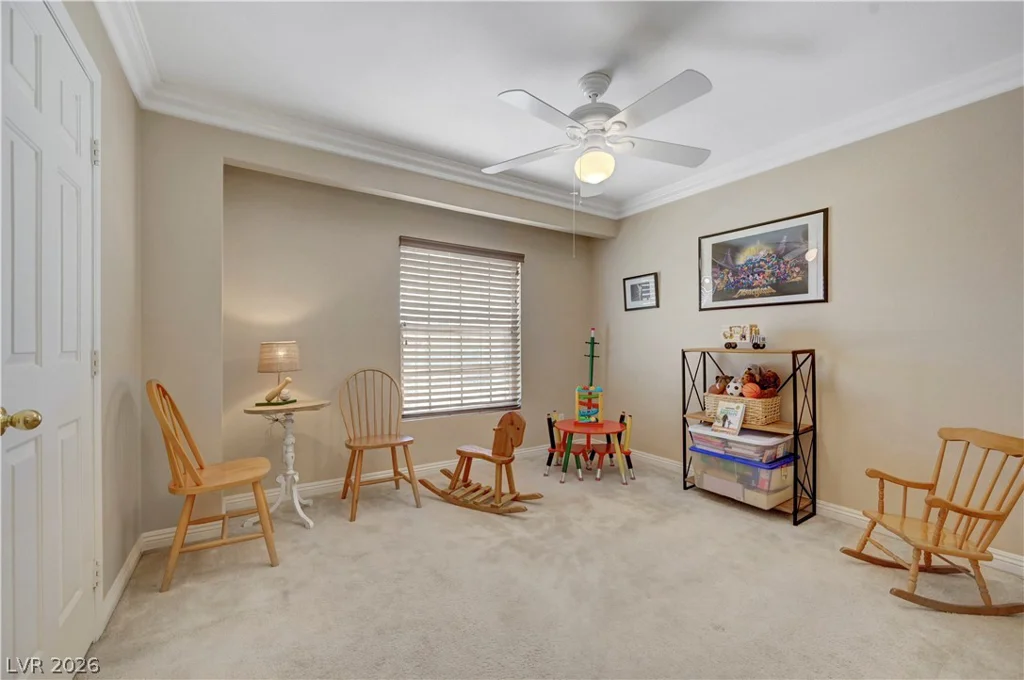 8012 Lisa Dawn, Las Vegas, NV 89147