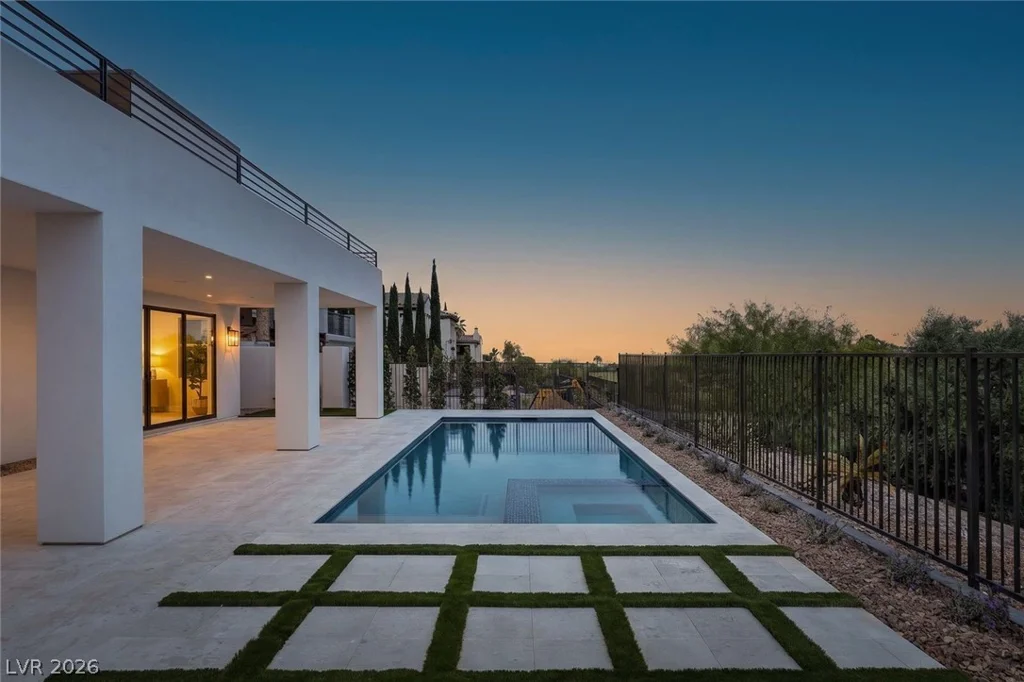11523 Glowing Sunset, Las Vegas, NV 89135