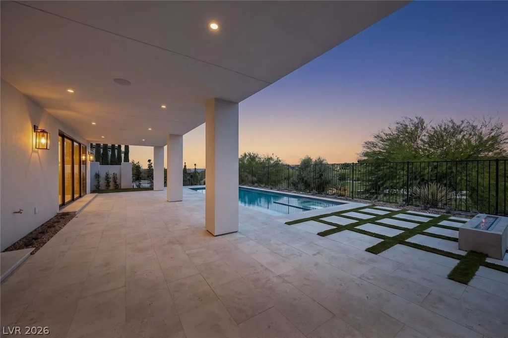 11523 Glowing Sunset, Las Vegas, NV 89135