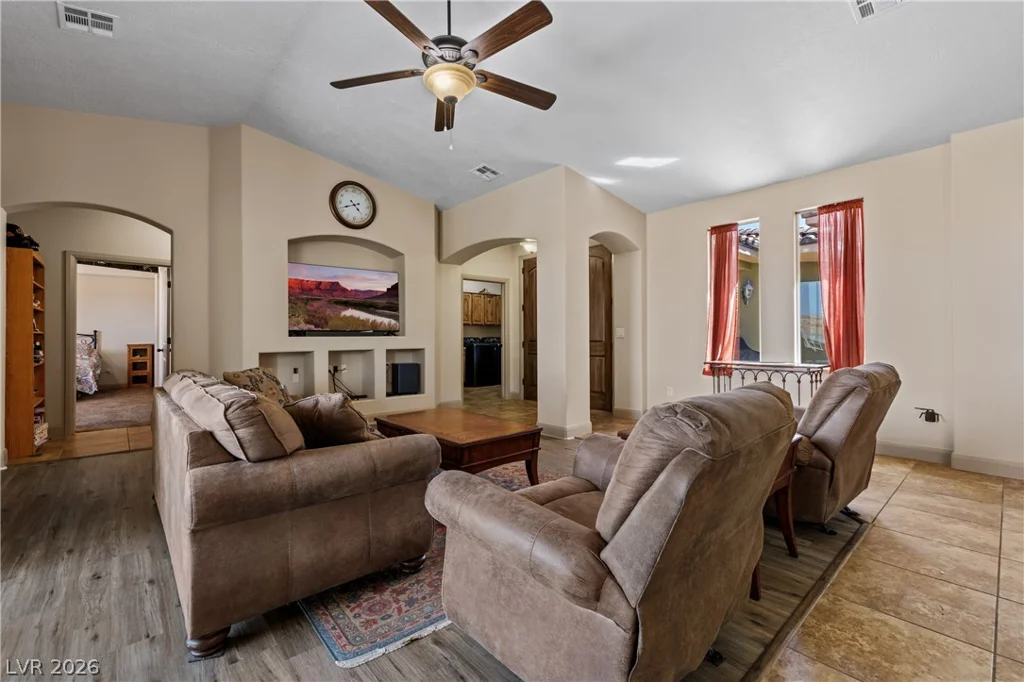 1003 Carrara, Mesquite, NV 89027