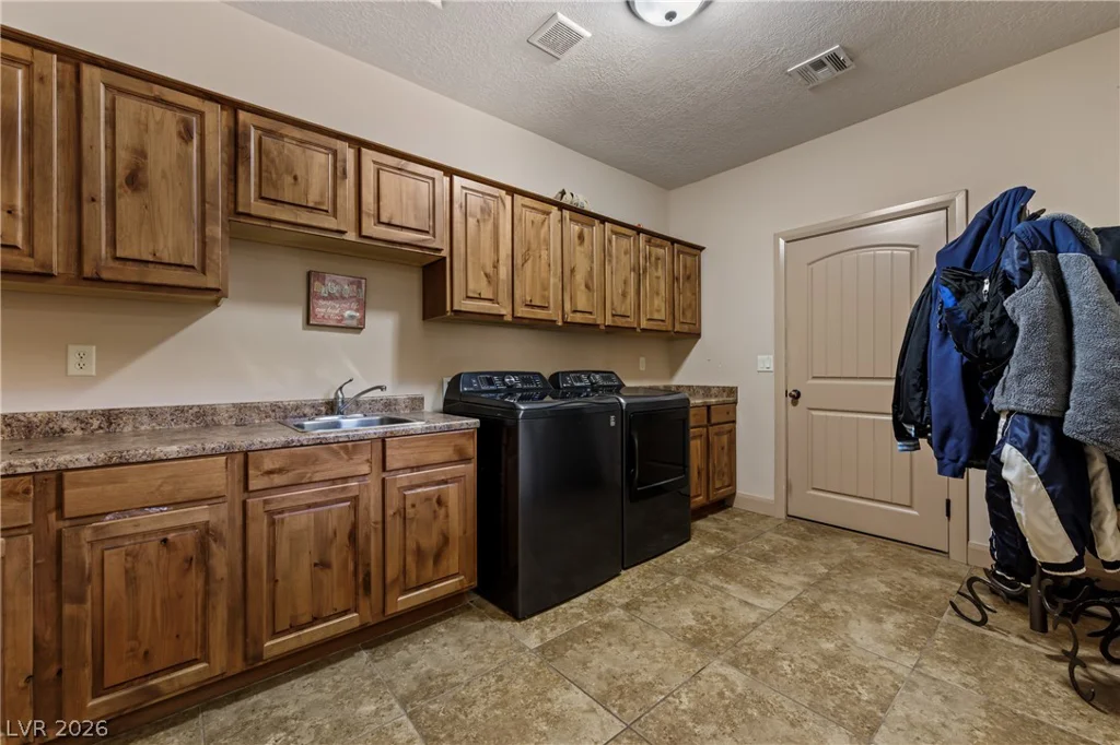 1003 Carrara, Mesquite, NV 89027