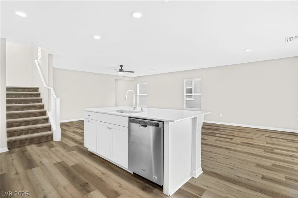 1411 Great Hollow, North Las Vegas, NV 89086