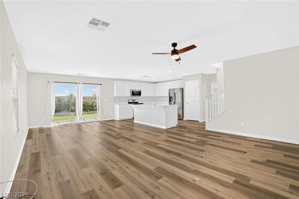 1411 Great Hollow, North Las Vegas, NV 89086