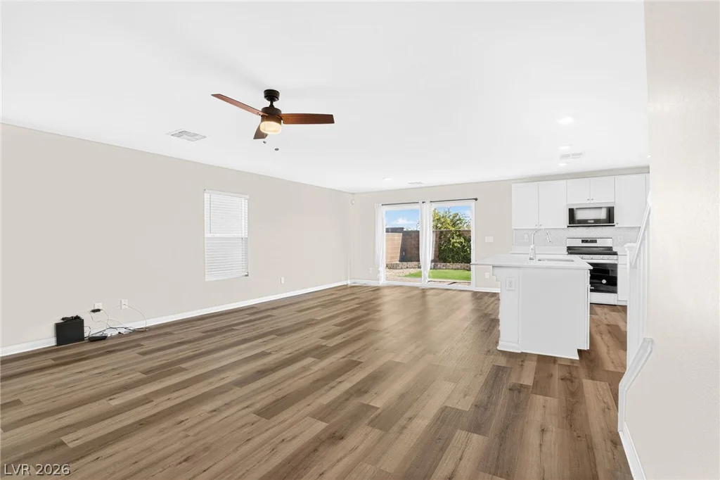 1411 Great Hollow, North Las Vegas, NV 89086