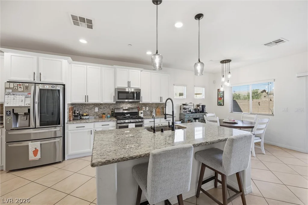 386 Layla Bay, Henderson, NV 89014