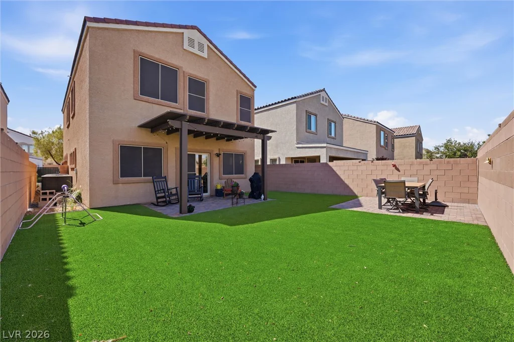386 Layla Bay, Henderson, NV 89014