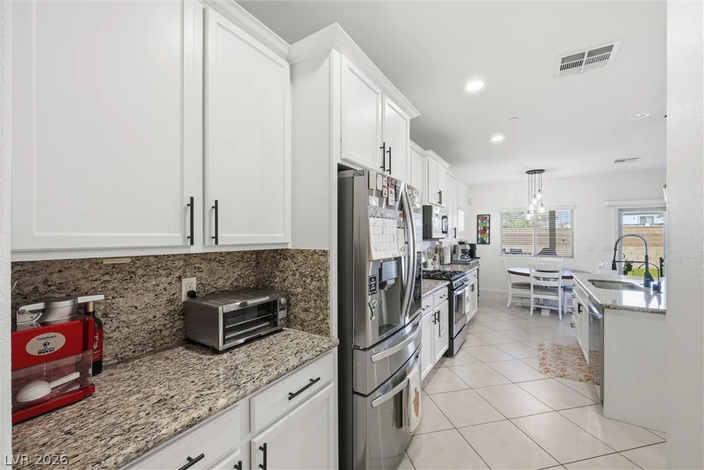 386 Layla Bay, Henderson, NV 89014