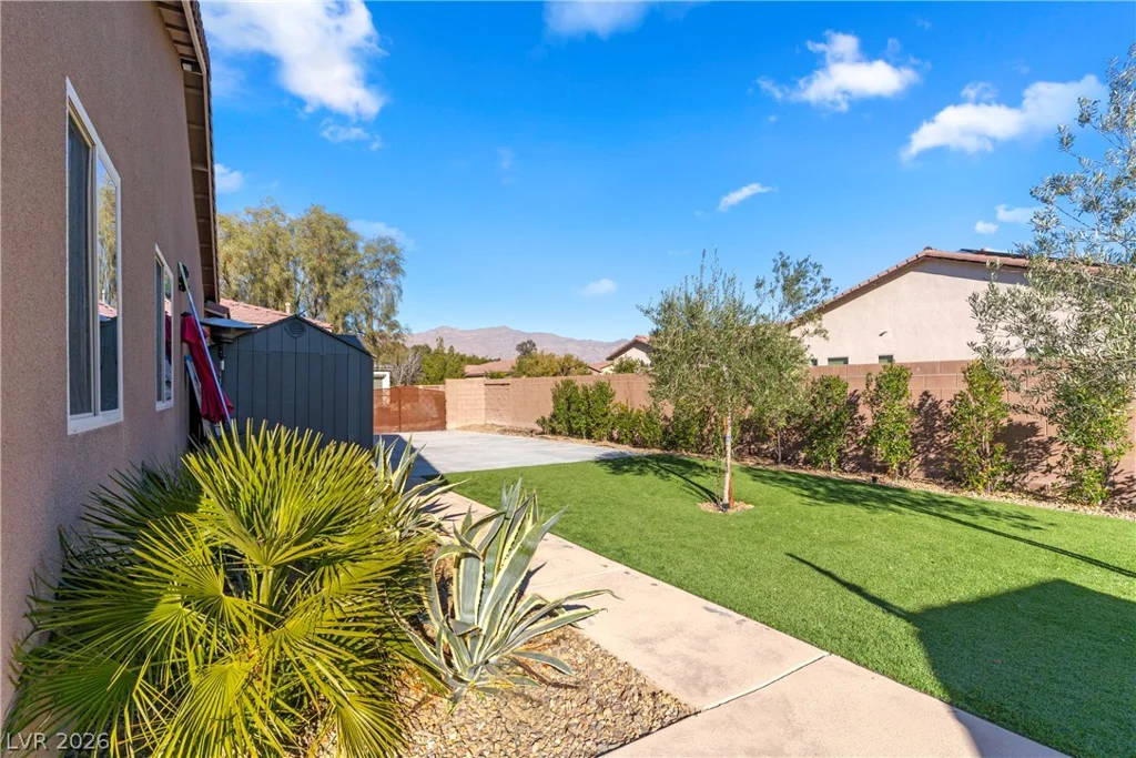 6589 Lyon Estates, Las Vegas, NV 89131
