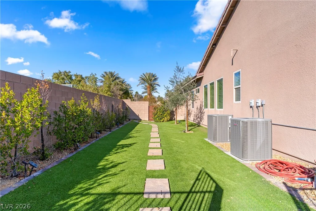 6589 Lyon Estates, Las Vegas, NV 89131