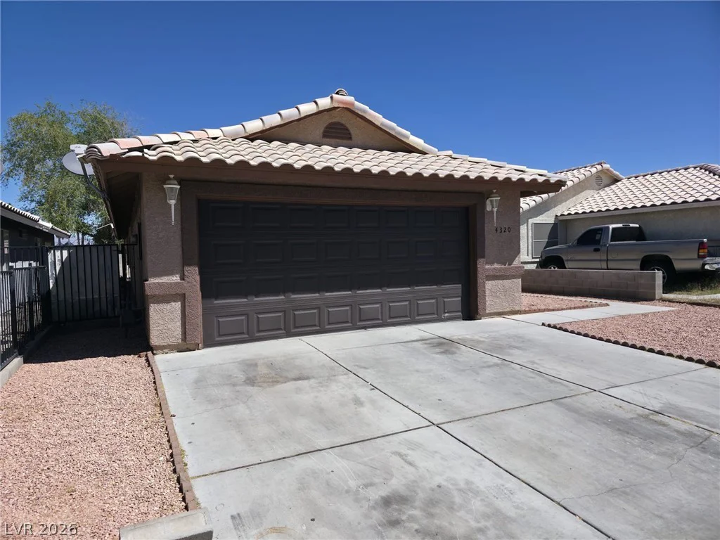 4320 Harris, Las Vegas, NV 89110