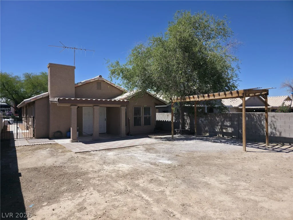 4320 Harris, Las Vegas, NV 89110