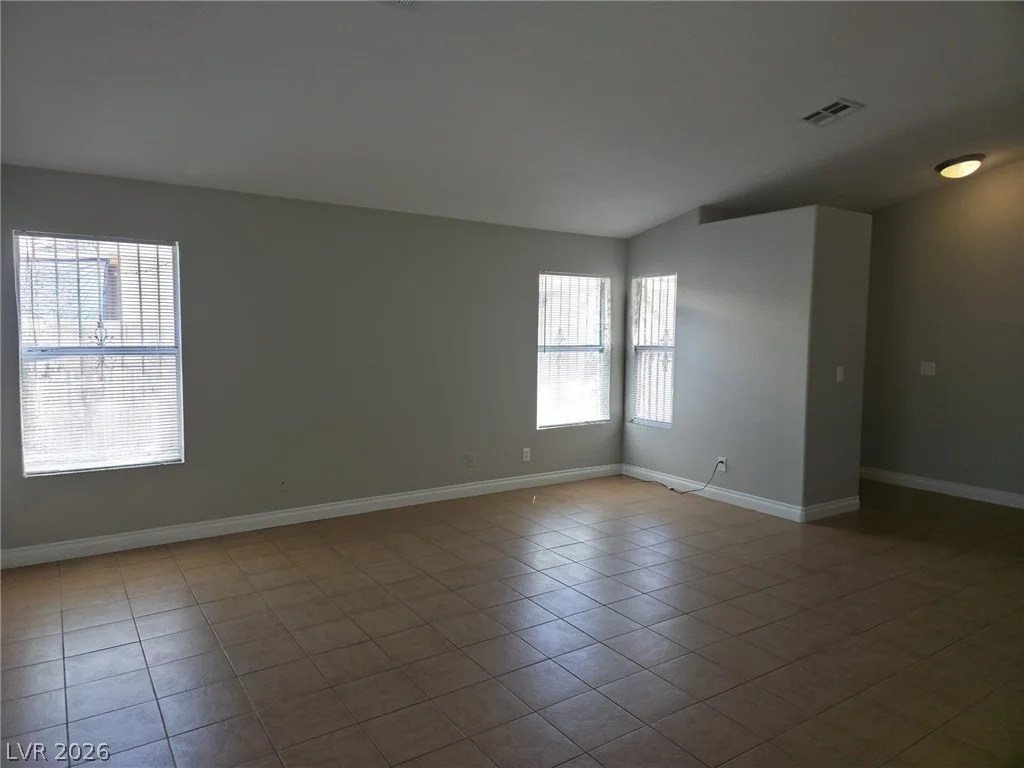 4320 Harris, Las Vegas, NV 89110