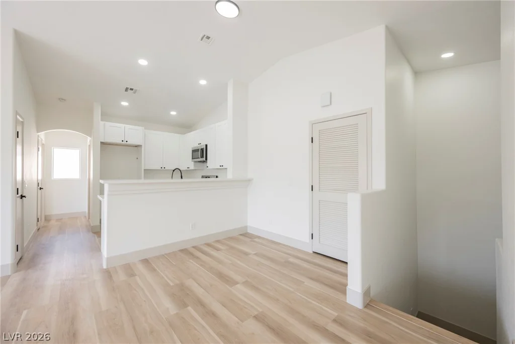 6090 Allred, Henderson, NV 89011