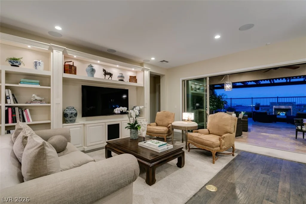 6842 Regency Crest, Las Vegas, NV 89148