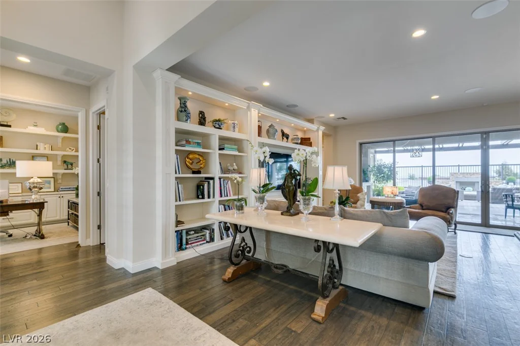 6842 Regency Crest, Las Vegas, NV 89148