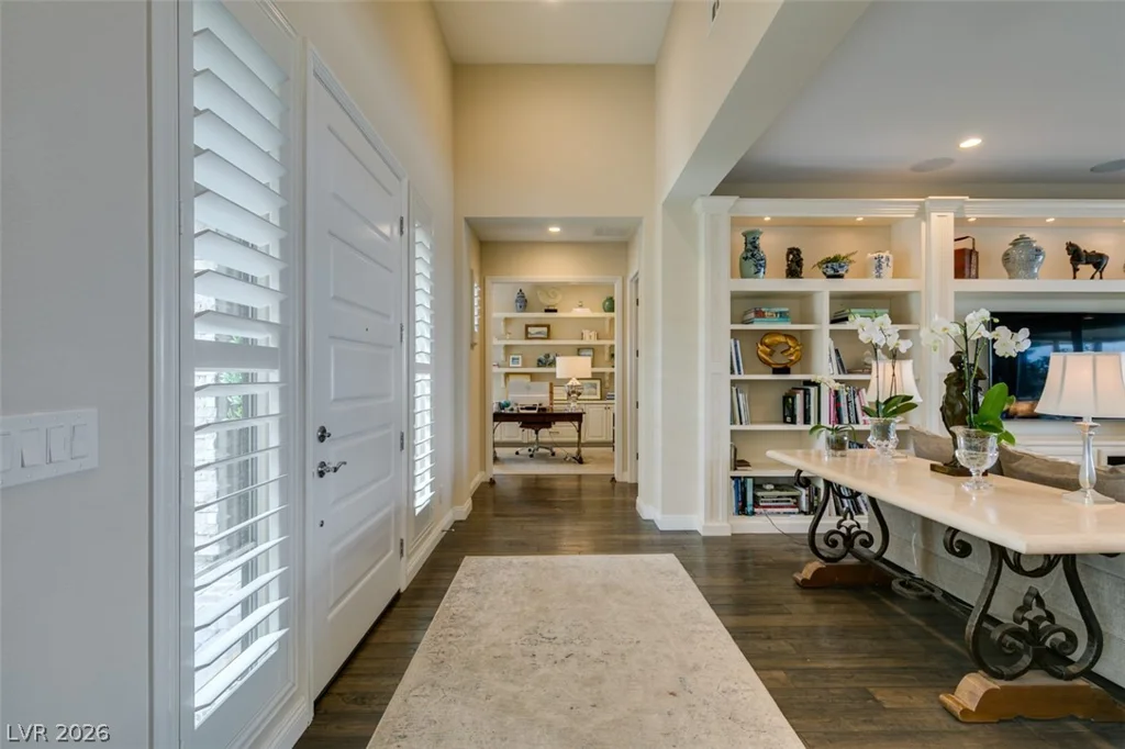 6842 Regency Crest, Las Vegas, NV 89148