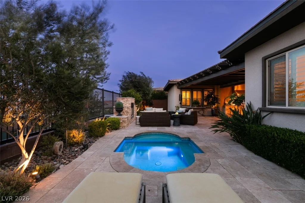 6842 Regency Crest, Las Vegas, NV 89148