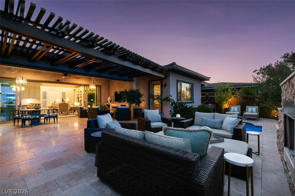 6842 Regency Crest, Las Vegas, NV 89148