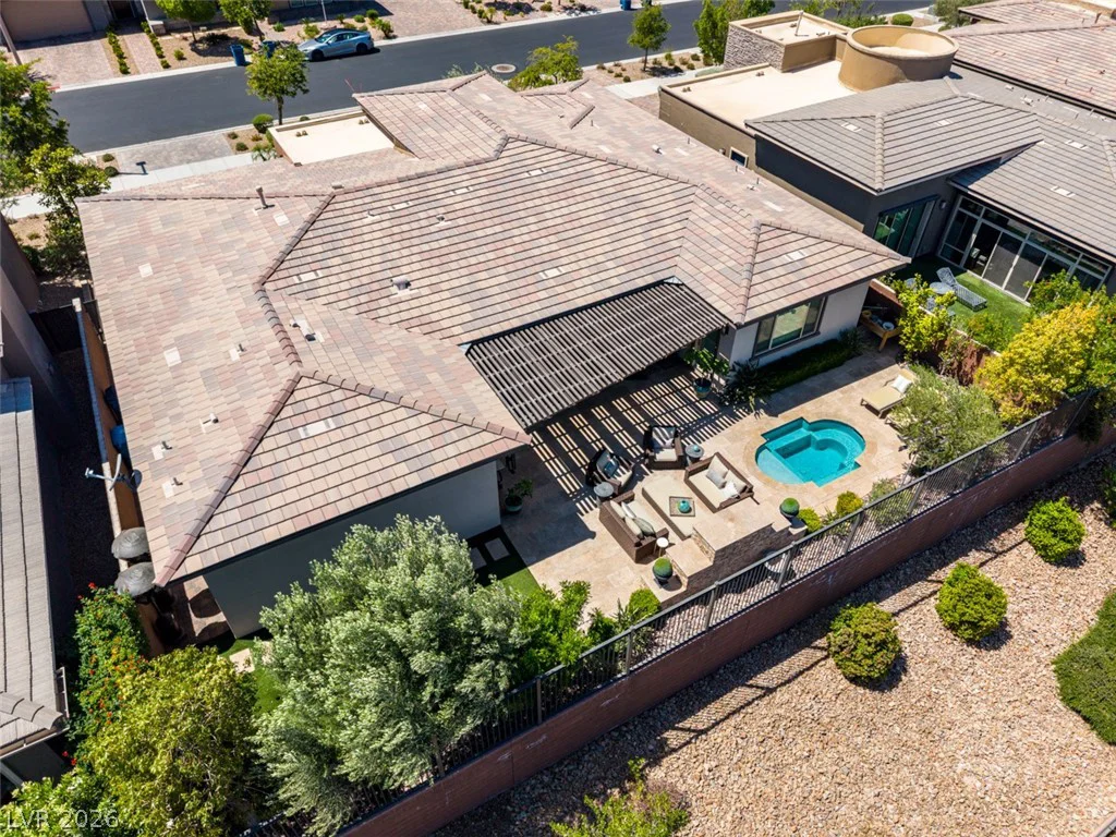 6842 Regency Crest, Las Vegas, NV 89148