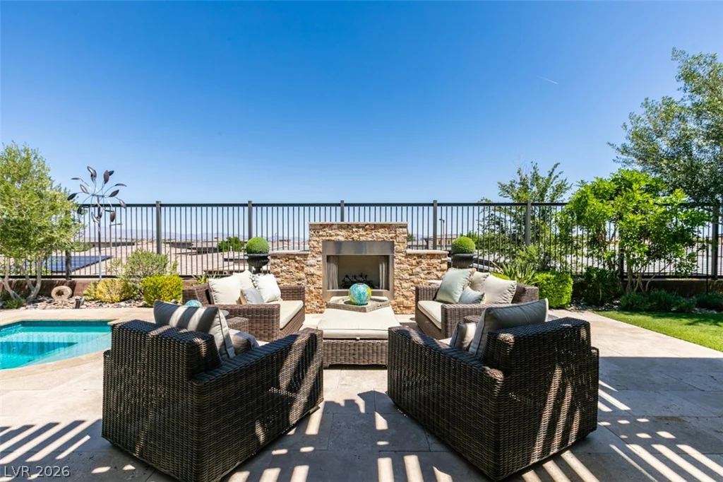 6842 Regency Crest, Las Vegas, NV 89148