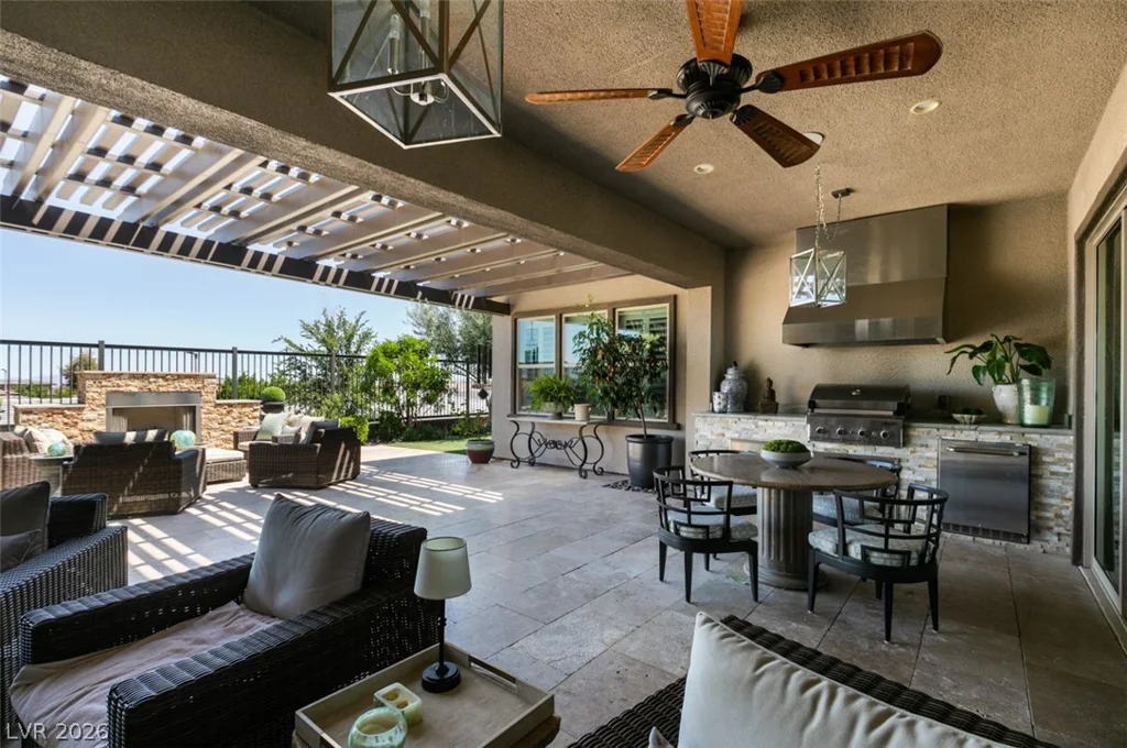 6842 Regency Crest, Las Vegas, NV 89148