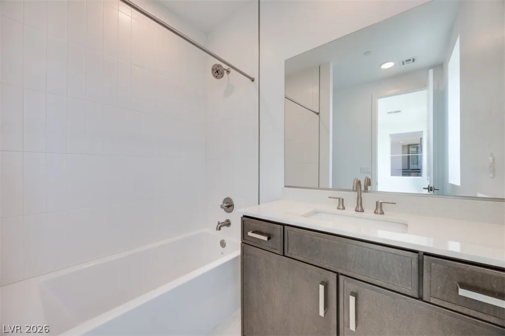 1040 Soaring Sage, Las Vegas, NV 89138