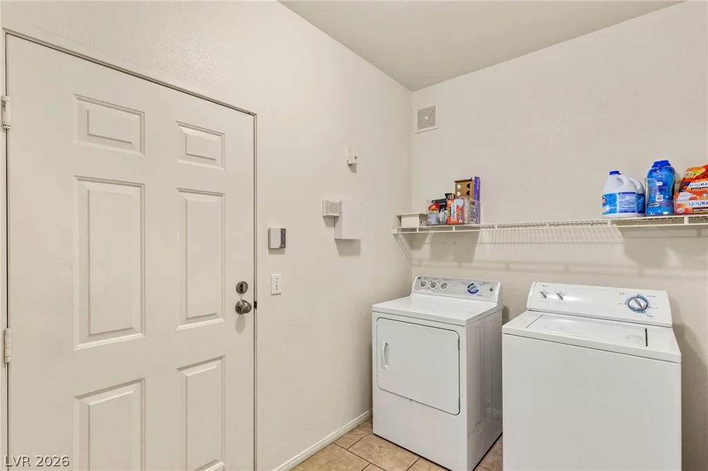 5855 Valley, North Las Vegas, NV 89031