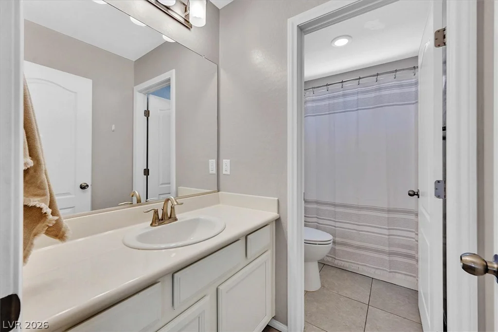 7664 Eastham Bay, Las Vegas, NV 89179