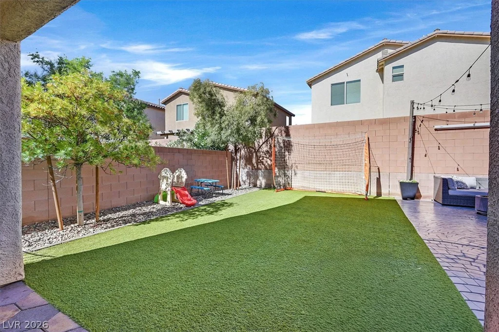 7664 Eastham Bay, Las Vegas, NV 89179