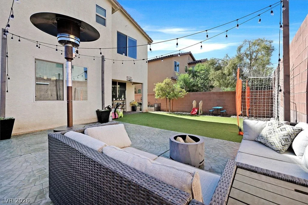7664 Eastham Bay, Las Vegas, NV 89179