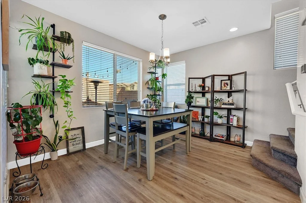 7664 Eastham Bay, Las Vegas, NV 89179