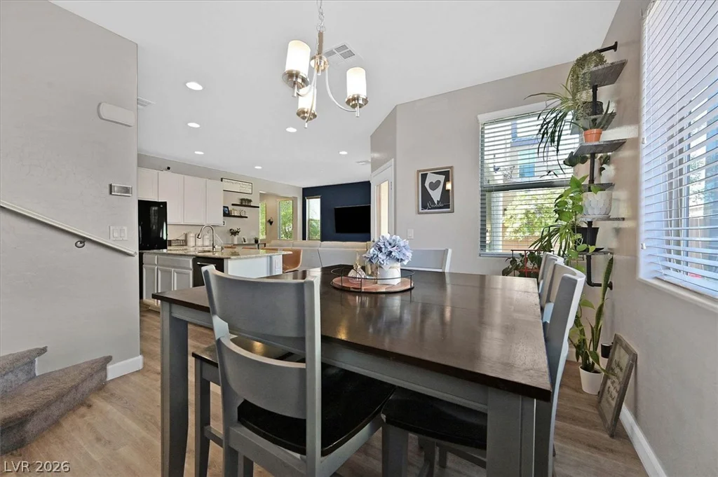 7664 Eastham Bay, Las Vegas, NV 89179
