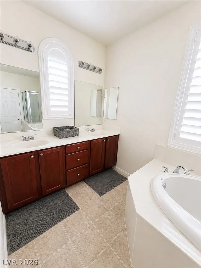 763 Royal Course, Las Vegas, NV 89148