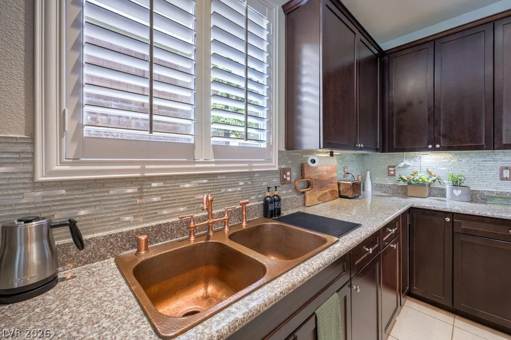 7111 THISTLE RIDGE, Las Vegas, NV 89166