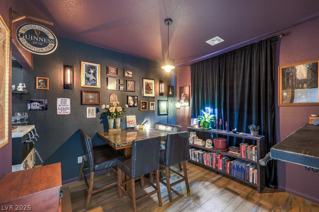 7111 THISTLE RIDGE, Las Vegas, NV 89166