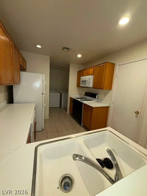 3923 Starfield, Las Vegas, NV 89147