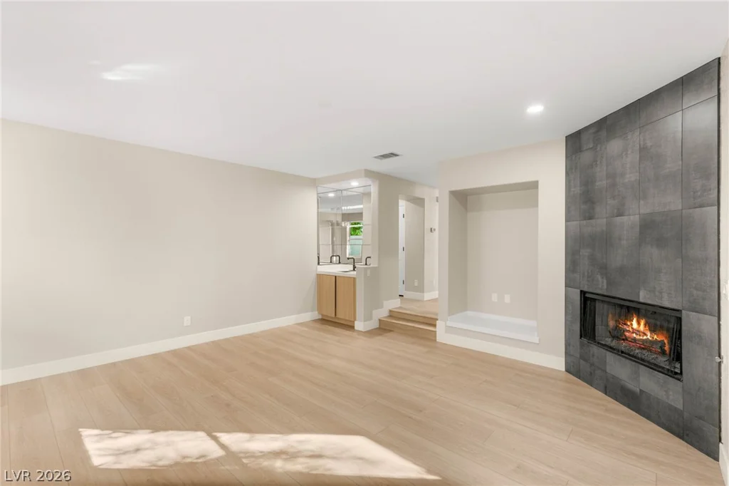 2104 Inverness, Henderson, NV 89074