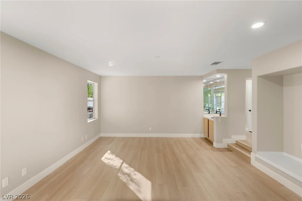 2104 Inverness, Henderson, NV 89074