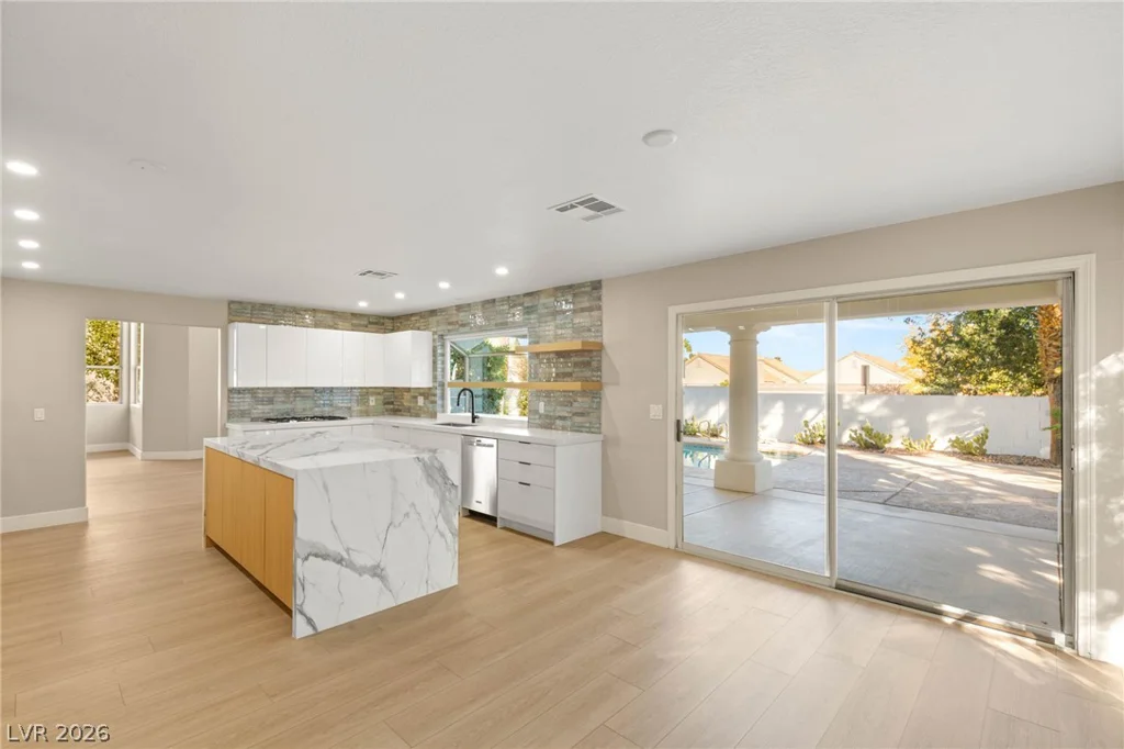 2104 Inverness, Henderson, NV 89074