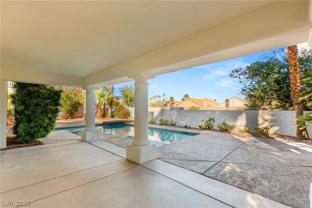 2104 Inverness, Henderson, NV 89074