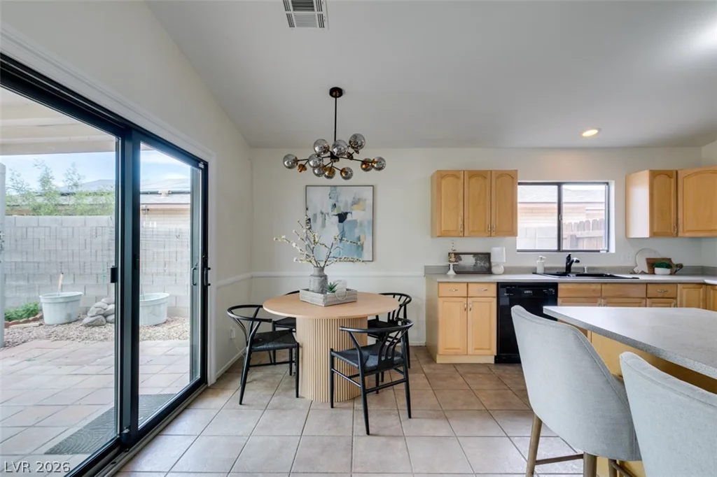 1541 Chestnut, Henderson, NV 89011