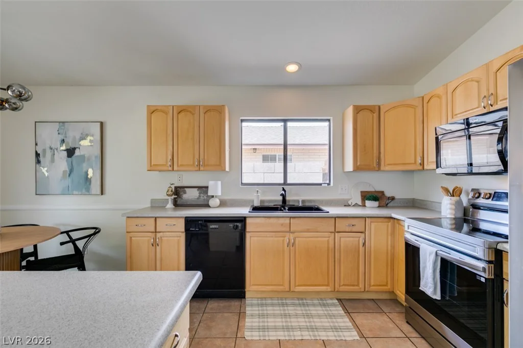 1541 Chestnut, Henderson, NV 89011