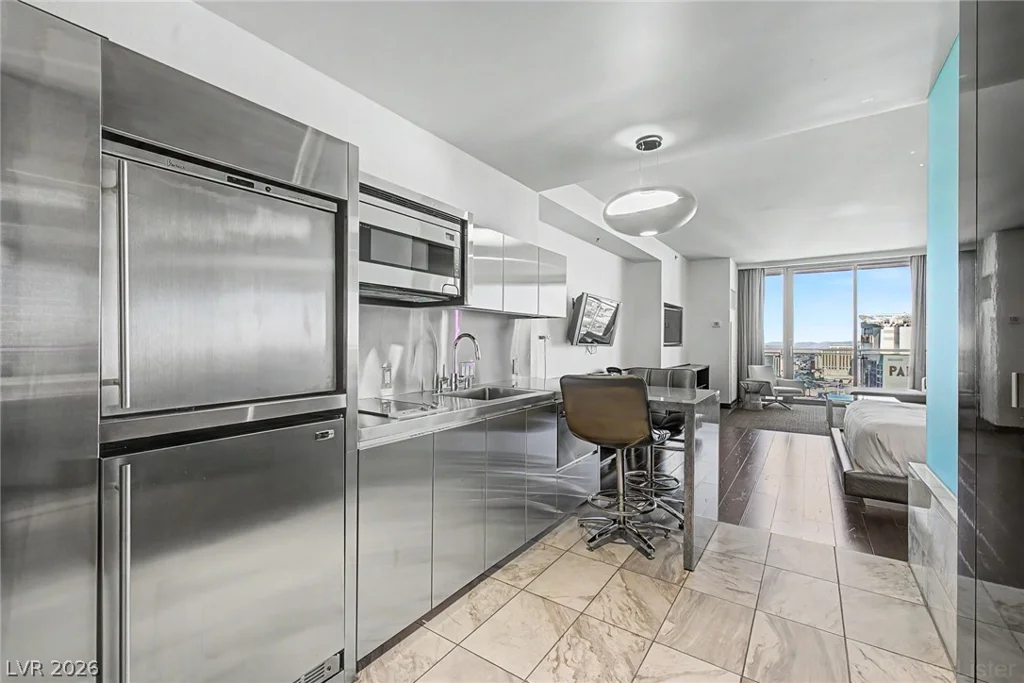 4381 Flamingo, Las Vegas, NV 89103